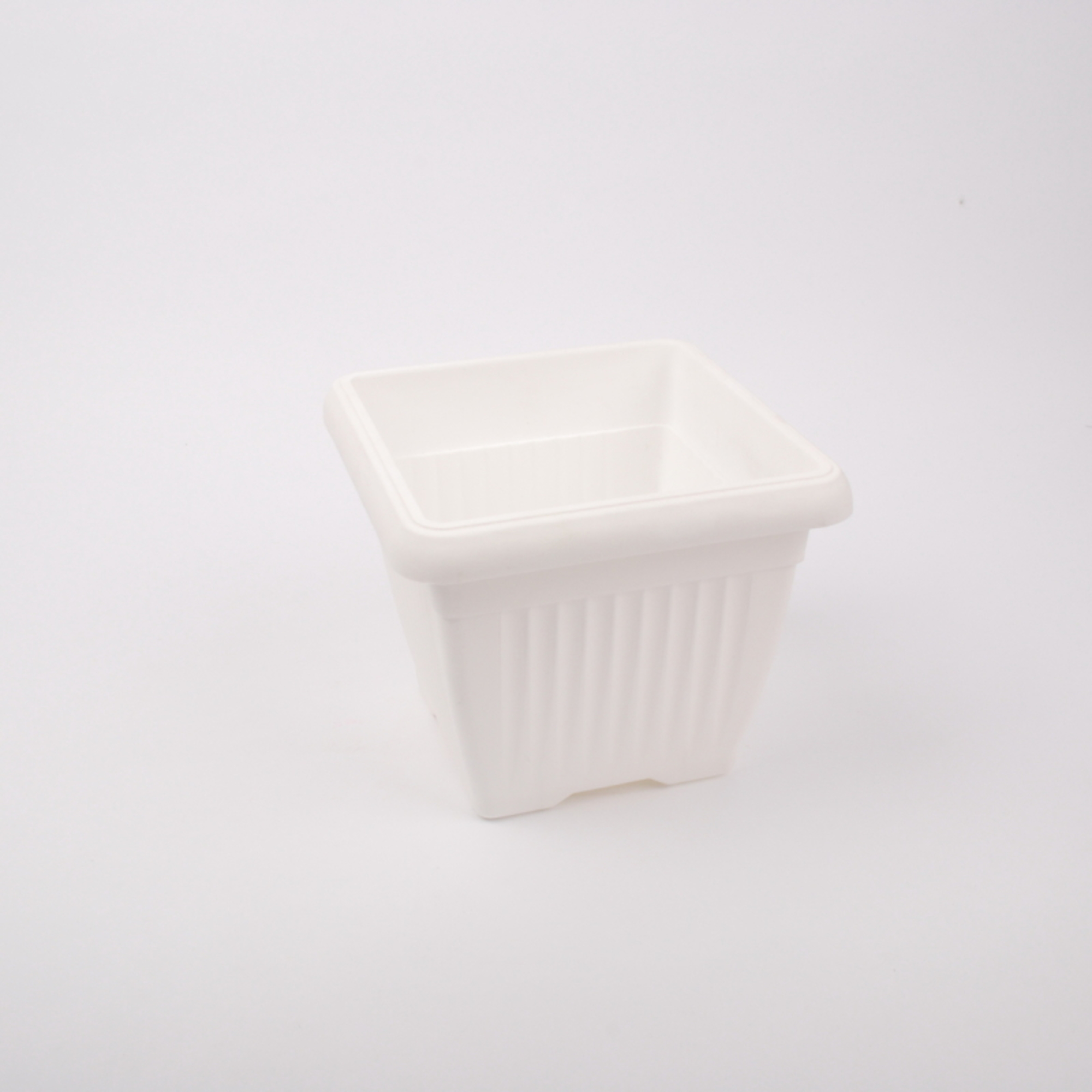 Szögletes virágcserép fehér 30cm-es