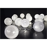 Karácsonyi világítás - LED gömbök  3 m 16 LED hideg fehér 230V 031-ST8090397